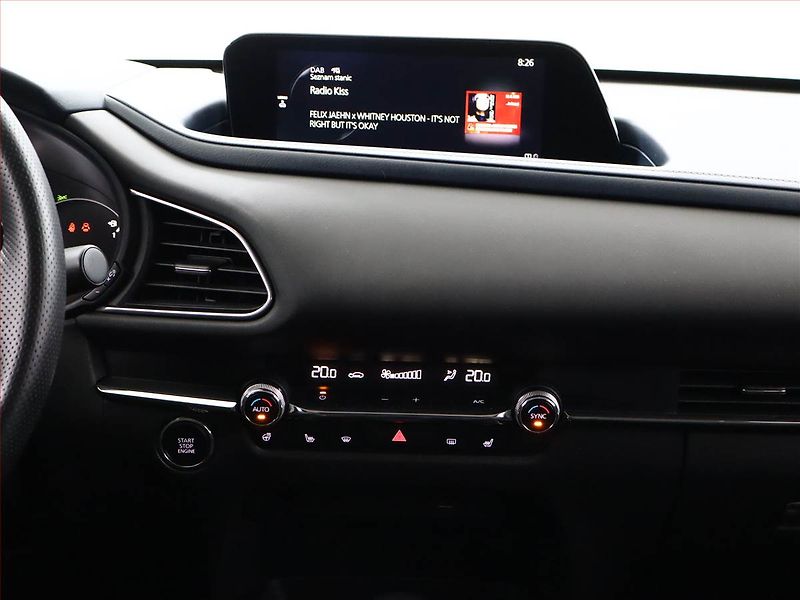 Mazda CX-30 (2021) Plus Skyactiv-G 2.0 - fotka 10 z 21