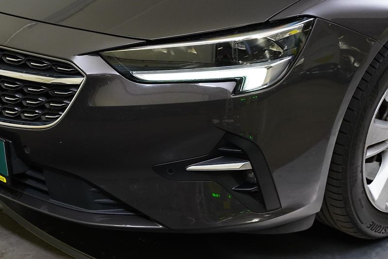 Opel Insignia - fotka 9 z 23