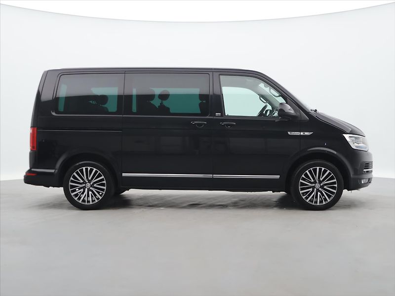 Volkswagen Multivan 2,0 TDI 150kW DSG Bulli Editio - fotka 8 z 32