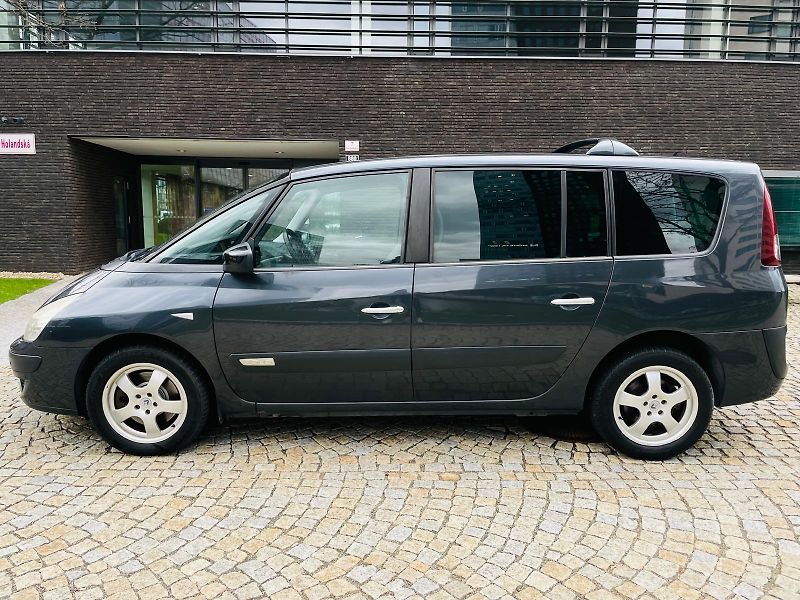 Renault Grand Espace 2.0dCi MANUÁL VÝHŘEV SENZORY - fotka 19 z 43