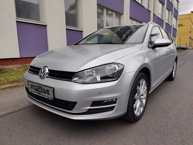 Volkswagen Golf 1,6 TDI Bluemotion /CEBIA - fotka 1 z 29