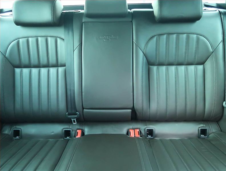 Škoda Superb (2016) Laurin&Klement 2.0 TDI - fotka 10 z 17