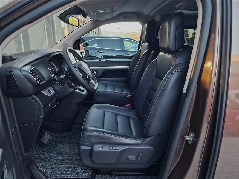 Peugeot Traveller 2.0HDI ALLURE L3,ČR,1.Majitel - fotka 21 z 49