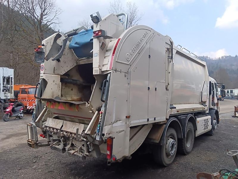Volvo FE (2012) Hybrid 6x2 - fotka 3 z 17
