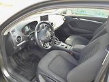 Audi A3 (2015) 1,6 TDI serviska 2x klíč - náhled 8