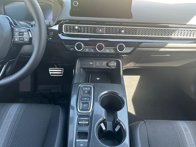 Honda Civic (2026) 2.0 Sport 2027/skladem - fotka 11 z 15