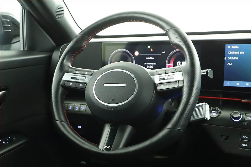 Hyundai Kona (2025) N-Line 1.6 T-GDI - fotka 8 z 18