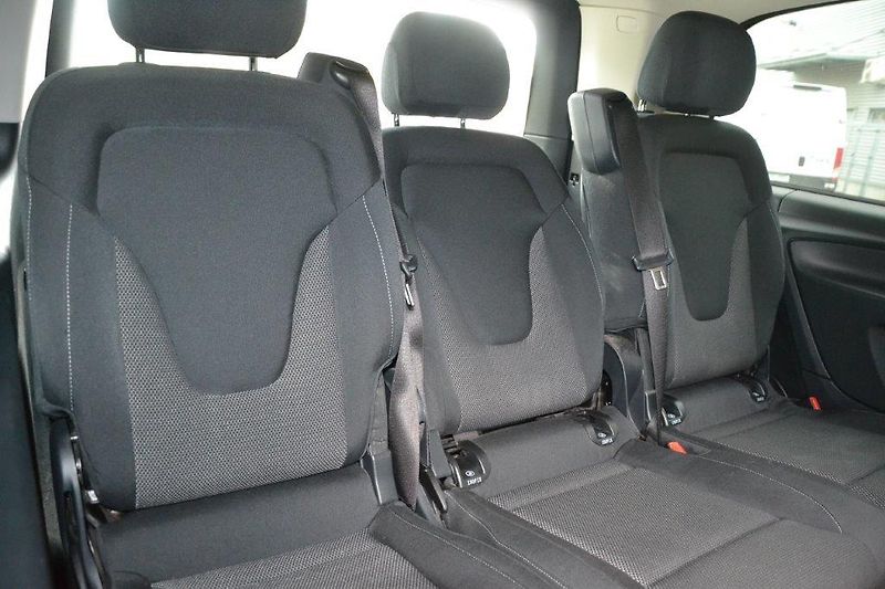Mercedes-Benz Vito 116 CDi 7 míst, automat 7G  - fotka 38 z 40