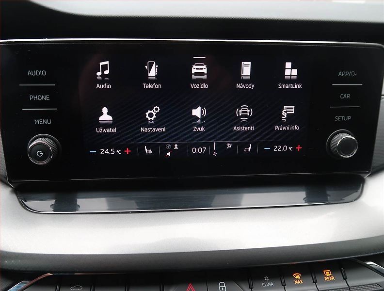 Škoda Octavia (2023) Ambition 2.0 TDI, ČR,1.maj - fotka 15 z 18