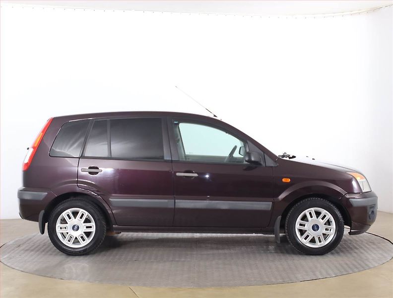Ford Fusion (2008) 1.4, v provozu - fotka 6 z 14