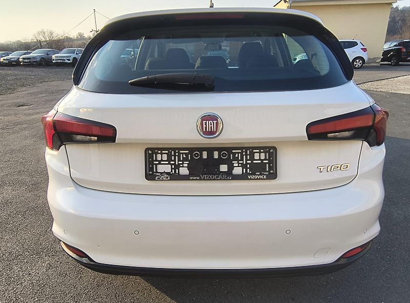 Fiat Tipo (2018) II 1.4 EASY/AC/TEMPOMAT/PDC/PC - fotka 12 z 49