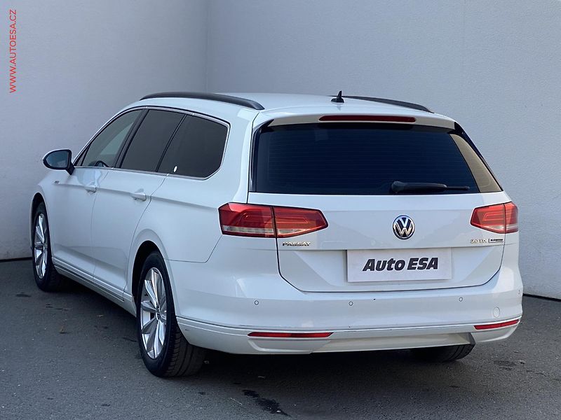 Volkswagen Passat (2016) 2.0TDi, Comfortline, LED - fotka 6 z 19
