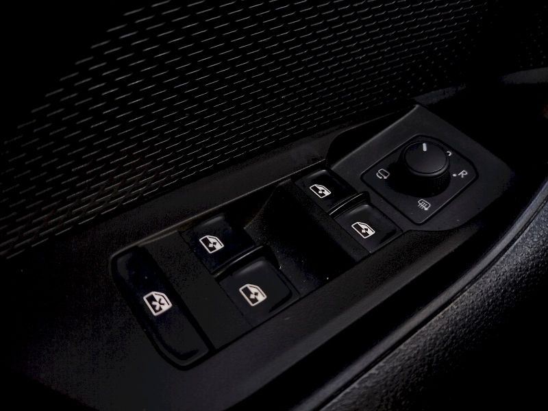 Škoda Octavia (2021) Combi Style 2,0 Tdi 110 Kw DSG - fotka 26 z 38