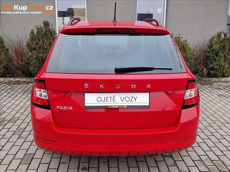Škoda Fabia 1.0 TSI TOUR,ČR,1.Majitel - fotka 9 z 48