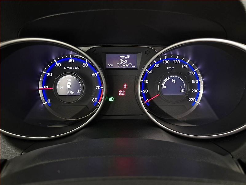 Hyundai ix35 (2010) 2.0 CVVT, 4X4, Navi - fotka 11 z 20