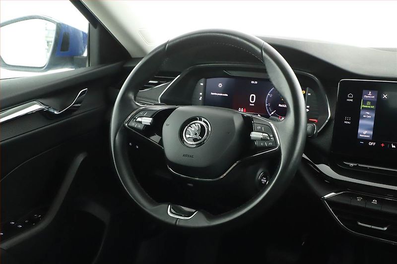Škoda Octavia (2022) Style 2.0 TDI, Automat, ČR - fotka 8 z 18