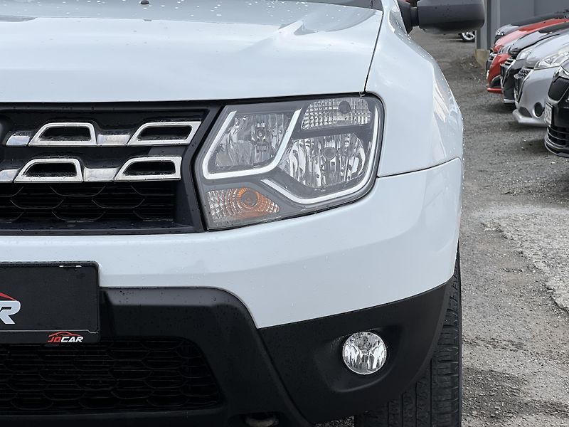 Dacia Duster 1.5DCi 4x4 ČR 1.MAJ. odp. DPH - fotka 33 z 36