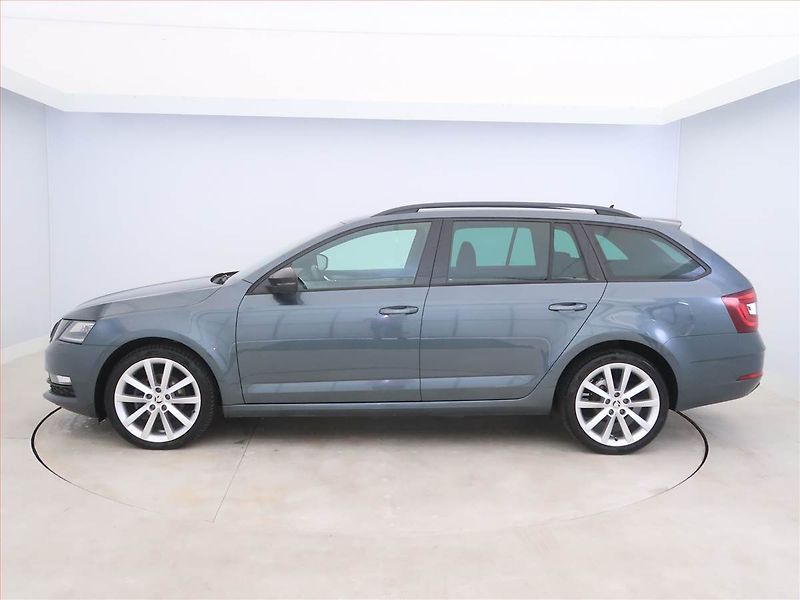 Škoda Octavia (2019) 2.0 TDI, Automat, Serv.kniha - fotka 3 z 18