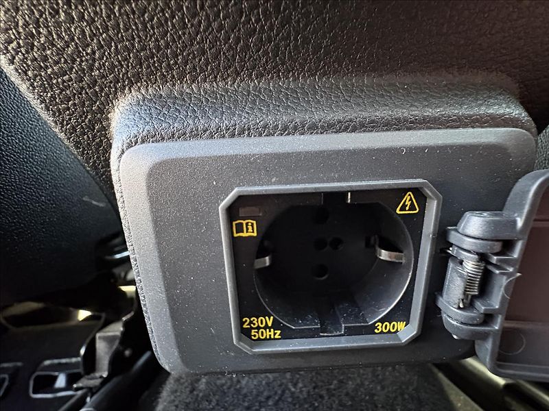 Volkswagen Caddy 2,0 TDi90kW LED,ACC,Kamera,Nav - fotka 36 z 44