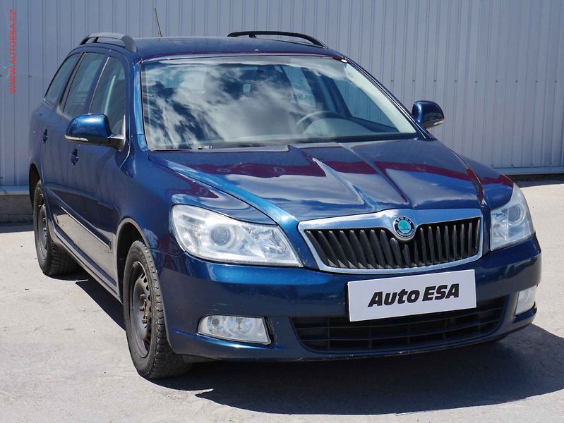Škoda Octavia (2012) 1.6TDi, ČR, Ambition - fotografie inzerátu