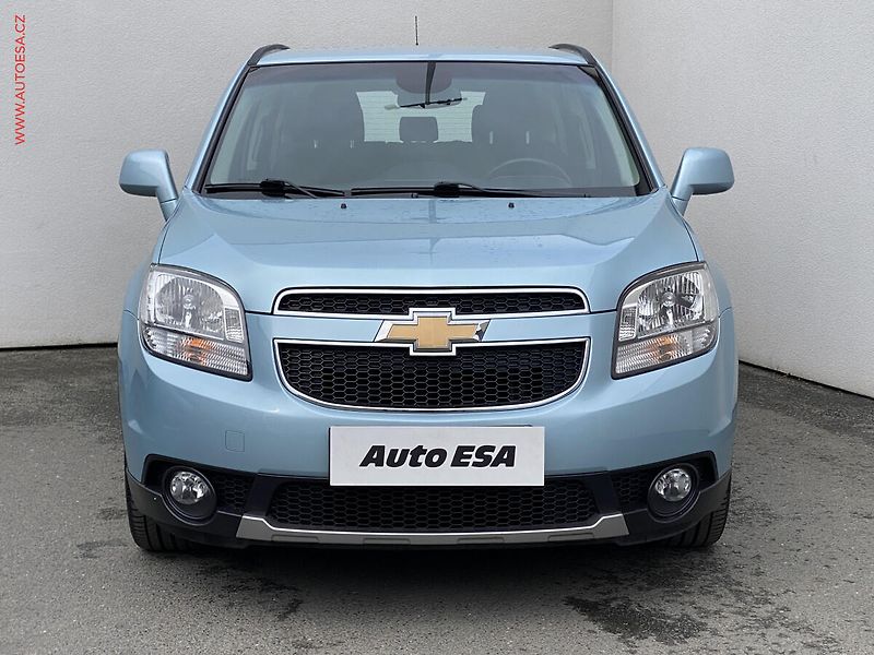 Chevrolet Orlando (2012) 1.8i, LTZ, navi, park.čidla - fotka 2 z 18