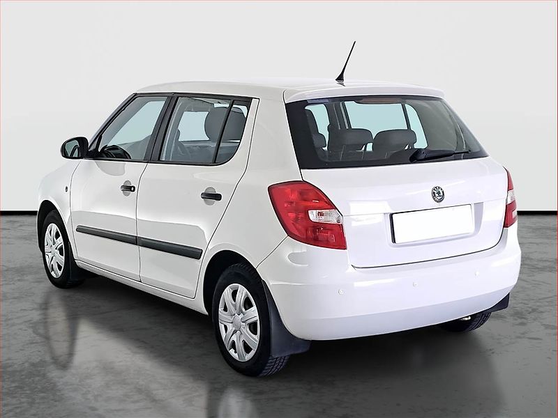 Škoda Fabia (2011) 1.2, po STK, dobrý stav - fotka 4 z 14