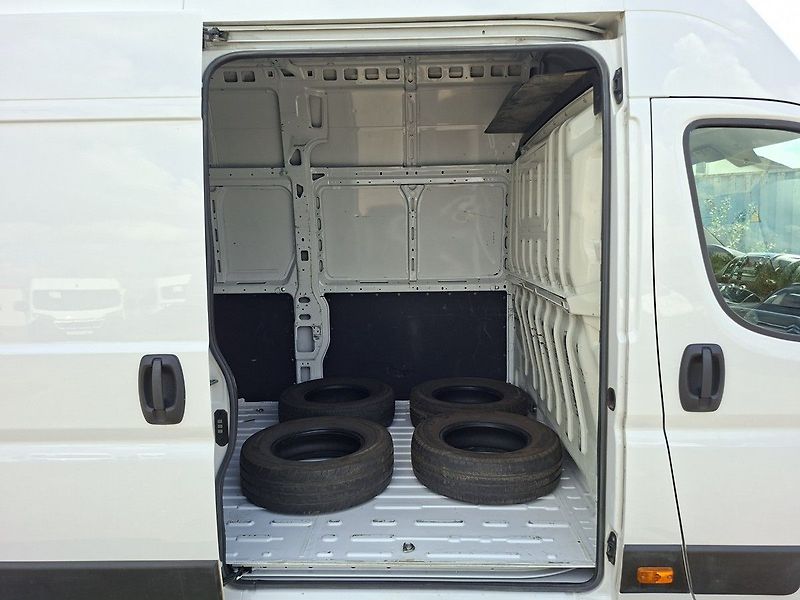 Opel Movano FG 4350 L4H3 2,2 CDTi 165k M6 - fotka 6 z 20