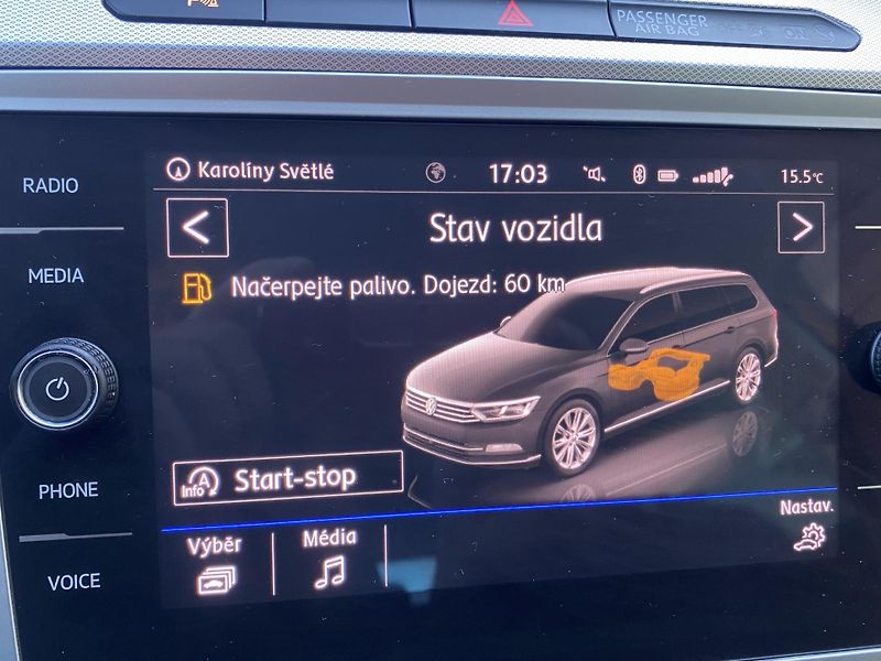 Volkswagen Passat (2019) 2,0 TDi Comfortline  - fotka 38 z 49