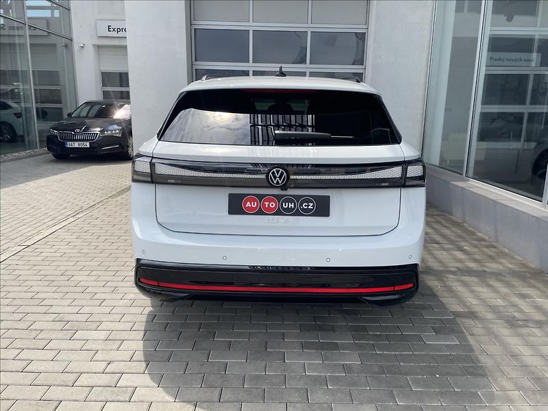 Volkswagen ID.7 Tourer (2024) 210 kW 77kWh  Pro - fotka 8 z 15