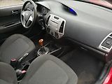 Hyundai i20 1,3 i - náhled 9