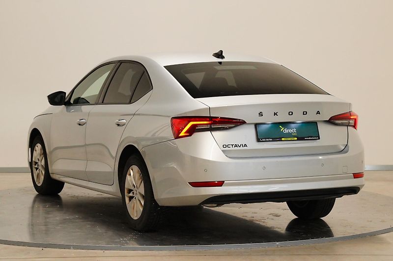 Škoda Octavia - fotka 4 z 6