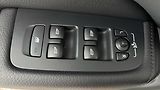 Volvo XC60 2.0 B4 AUT AWD Momentum Pro - náhled 24