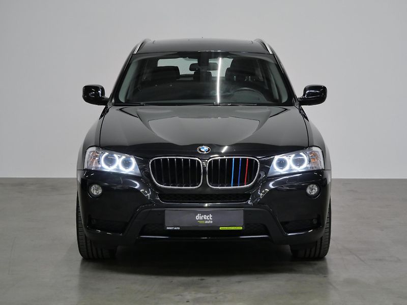 BMW X3 - fotka 4 z 26