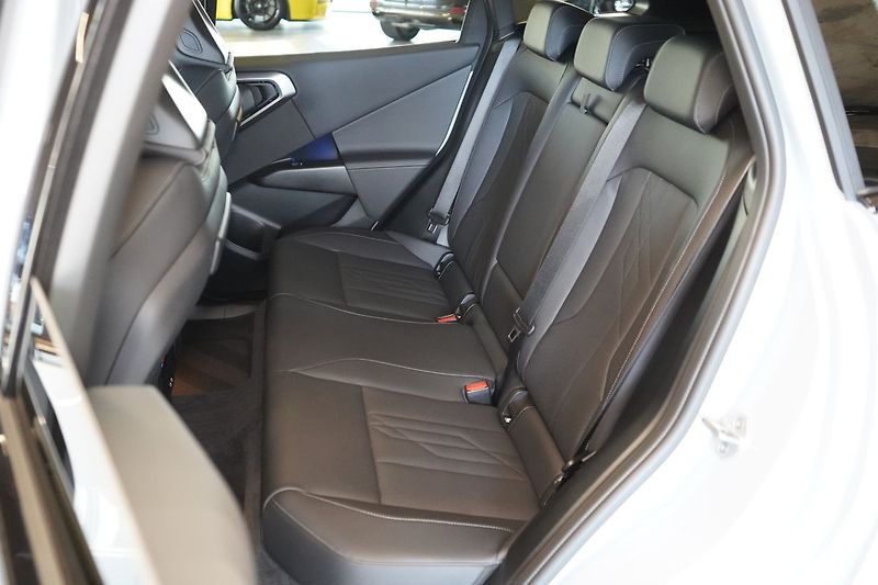 BMW X3 20d xDrive, Tažné, HUD, H/K - fotka 45 z 48