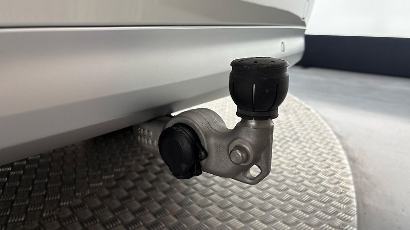 Volvo XC90 2.0 B5 AUT AWD Inscription - fotka 33 z 33