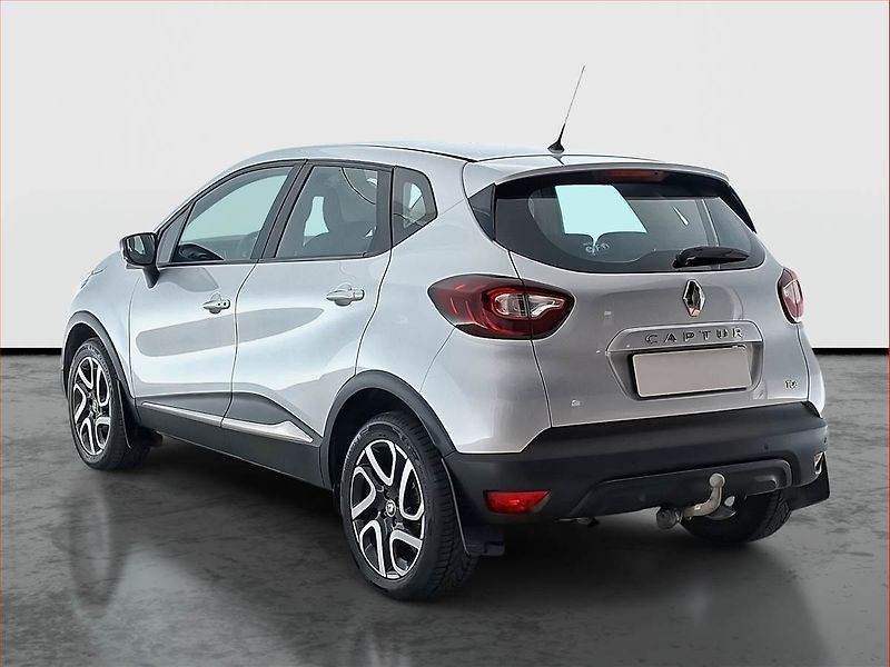 Renault Captur (2017) 1.2 TCe, Automat, Serv.kniha - fotka 4 z 17