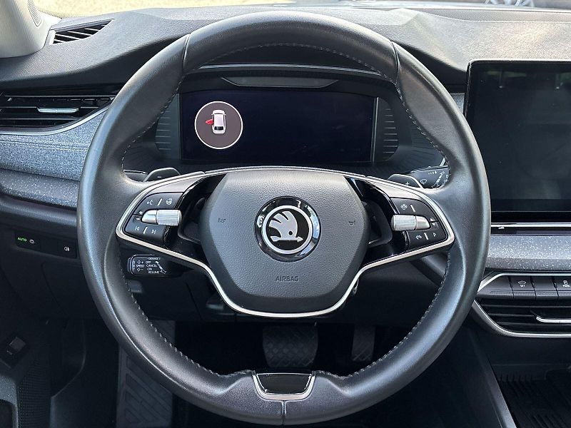 Škoda Octavia (2024) Combi 1.5 TSI DSG Top Selectio - fotka 10 z 33