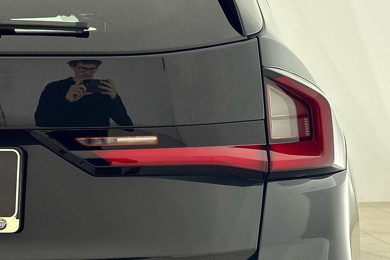 BMW X1 sDrive18i - fotka 4 z 17