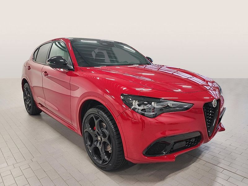 Alfa Romeo Stelvio (2024) 2.0 Turbo 280k Q4 TRIBUTO ITAL - fotka 7 z 11