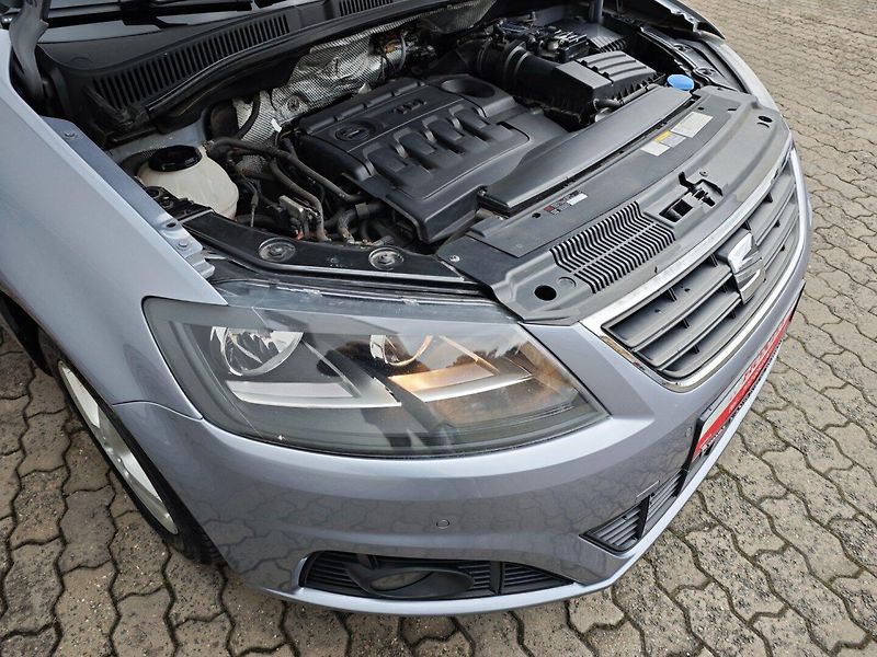 Seat Alhambra (2017) 2.0 TDi Reference DSG Tempomat - fotka 31 z 41