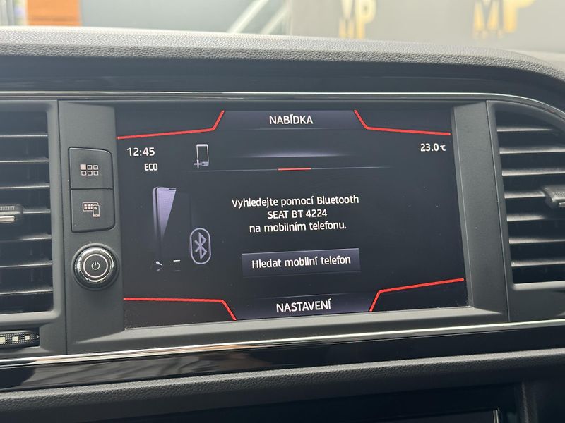 Seat Leon (2019) 1.5TSi MAN FR, 1.MAJ, FullLed - fotka 33 z 47