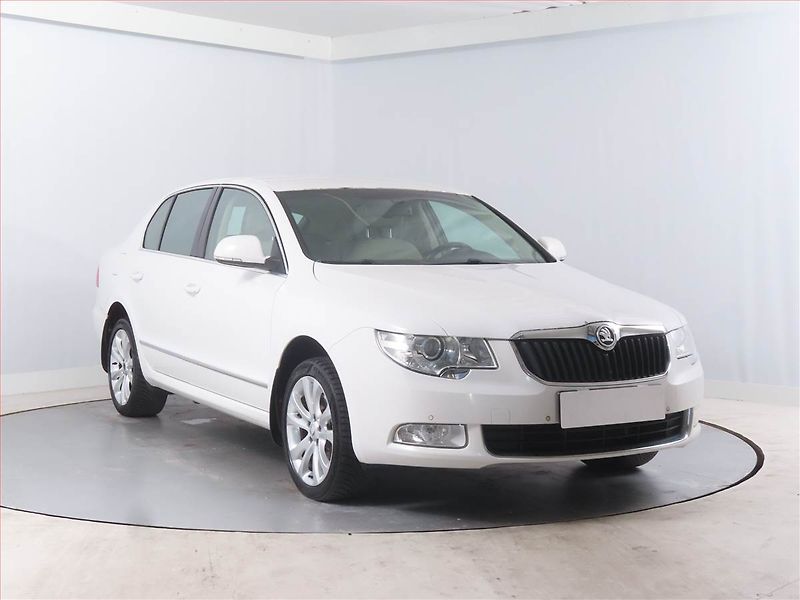 Škoda Superb (2012) Ambition Plus 1.8 TSI - fotografie inzerátu