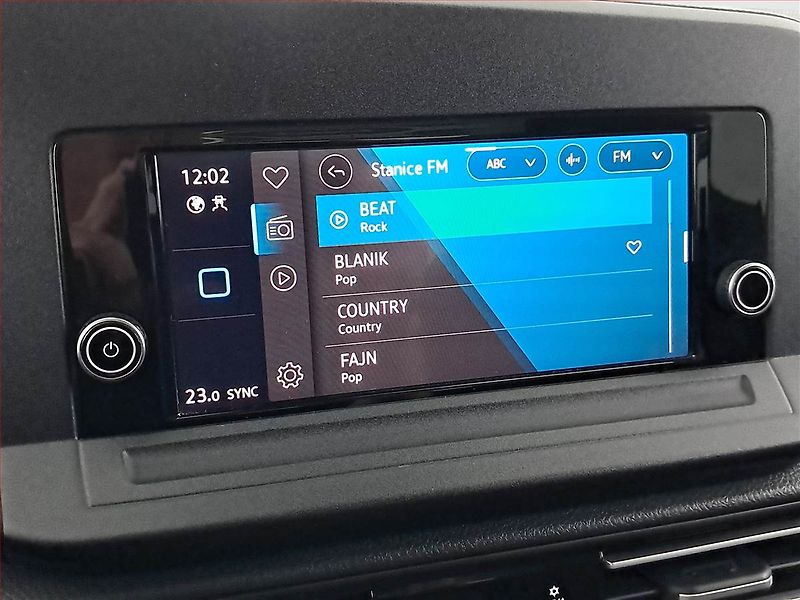 Volkswagen Caddy (2022) Life 2.0 TDI, 5Míst, ČR - fotka 20 z 20
