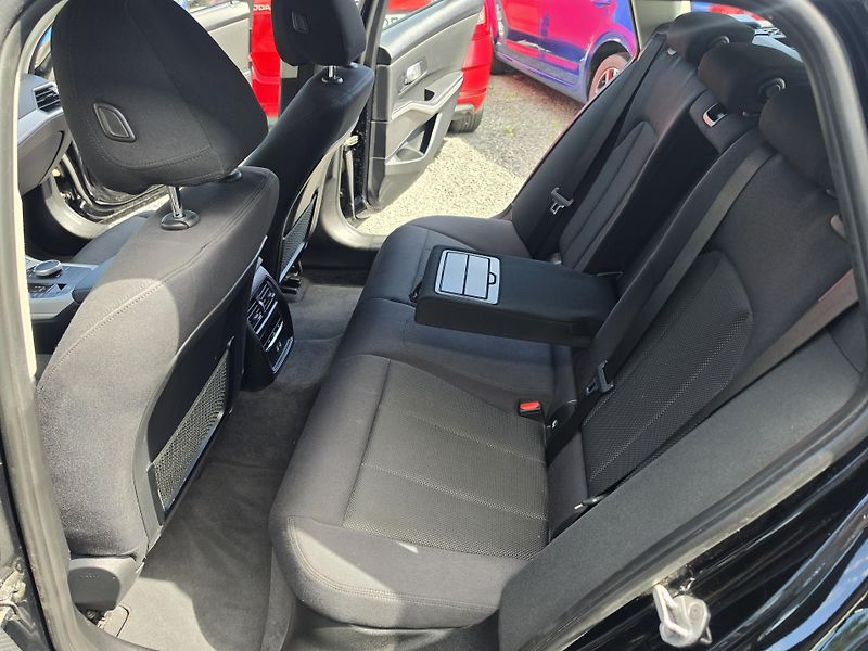 BMW Řada 3 320D Automat Kei TZ Led - fotka 12 z 28