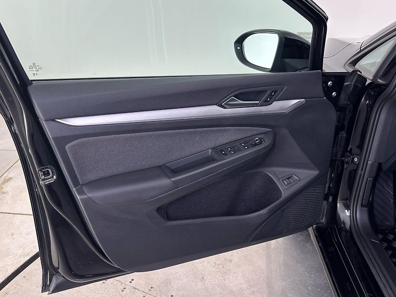 Volkswagen Golf People - fotka 13 z 28