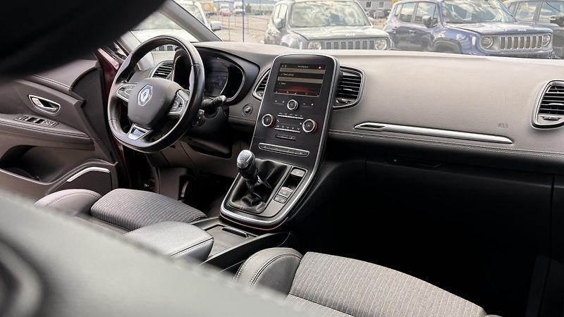 Renault Grand Scénic (2021) TCE 140,INTENS,ČŘ,ZÁRUKA - fotka 3 z 24