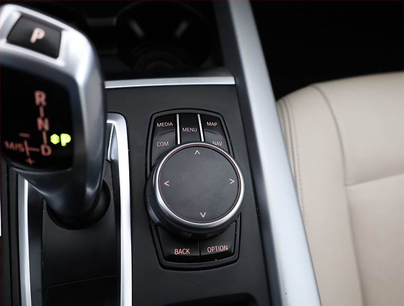 BMW X5 (2018) xDrive25d - fotka 18 z 21