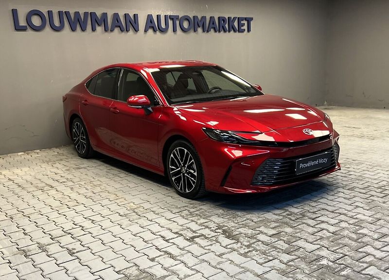 Toyota Camry 2.5 Hybrid AT EXECUTIVE - fotka 15 z 18