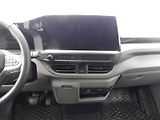 Volkswagen Caravelle (2025) Life DR 2,0 TDI 110kW 8AUT - náhled 10
