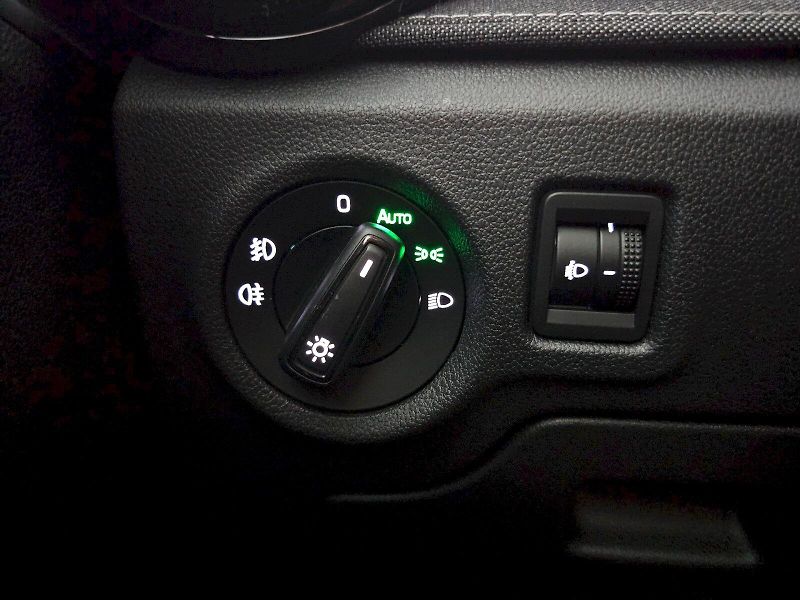 Škoda Fabia (2025) 1.0TSI 85kW TOP SELECTION CITY - fotka 23 z 30